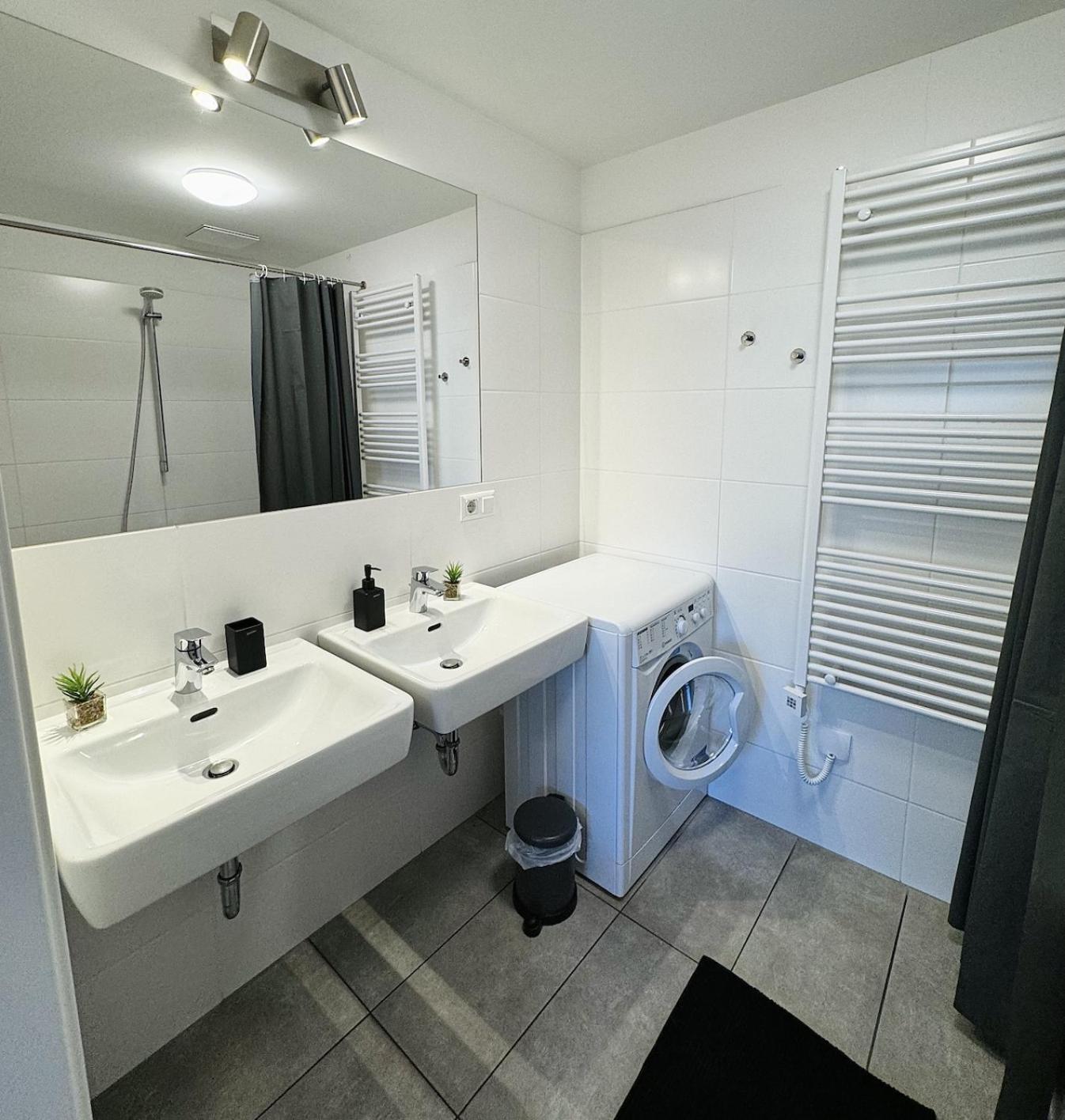 Brand New Apartment, Location-near Vic/danube Wiedeń
