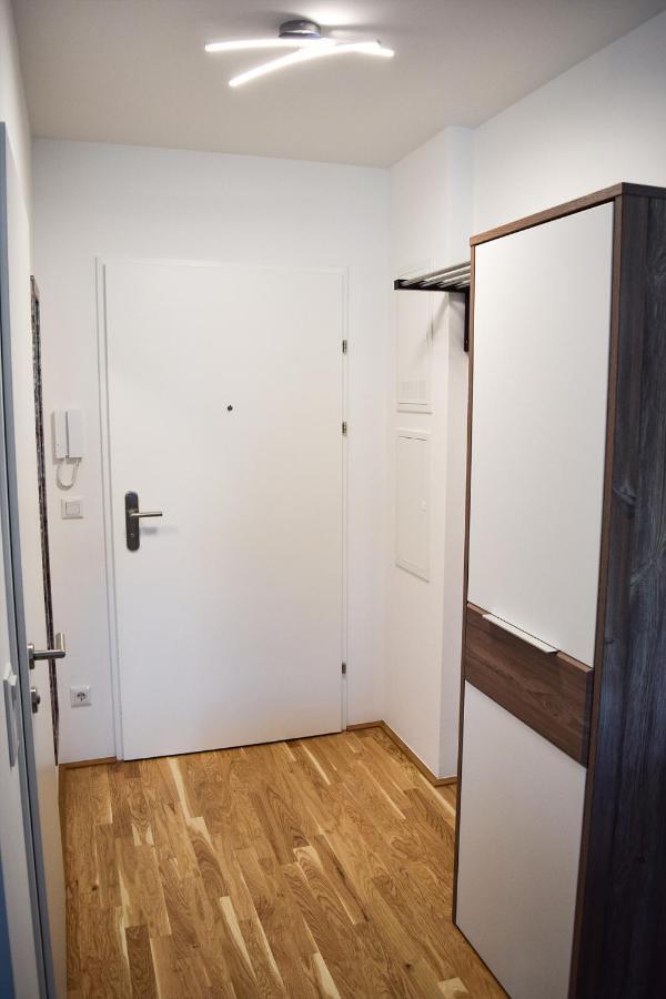 Brand New Apartment, Location-near Vic/danube Wiedeń